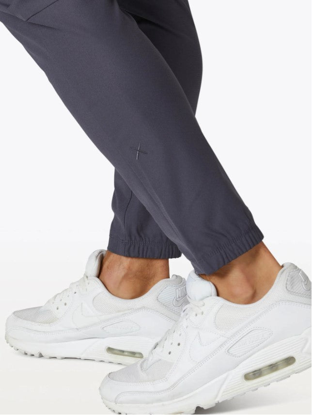 AO Jogger