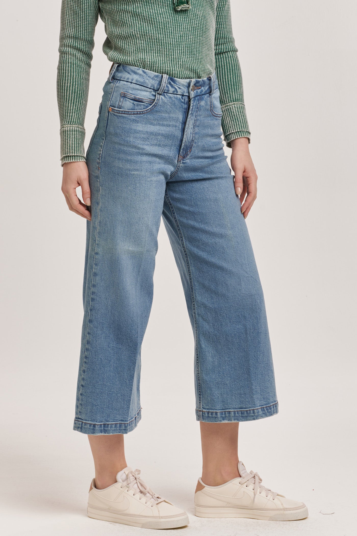 Audrey Wide Leg Crop photo-1