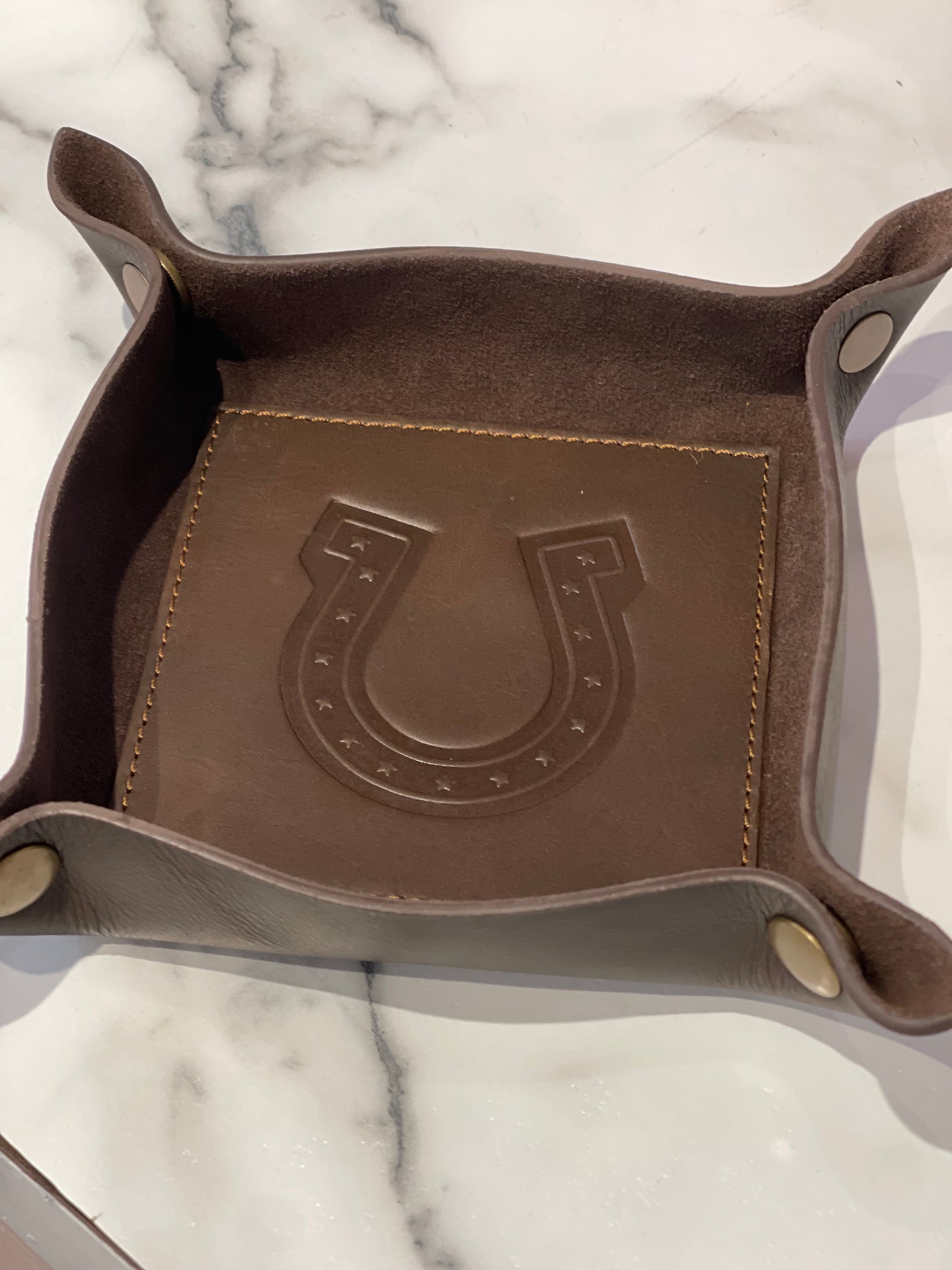 Men's Horseshoe Leather Embossed Valet