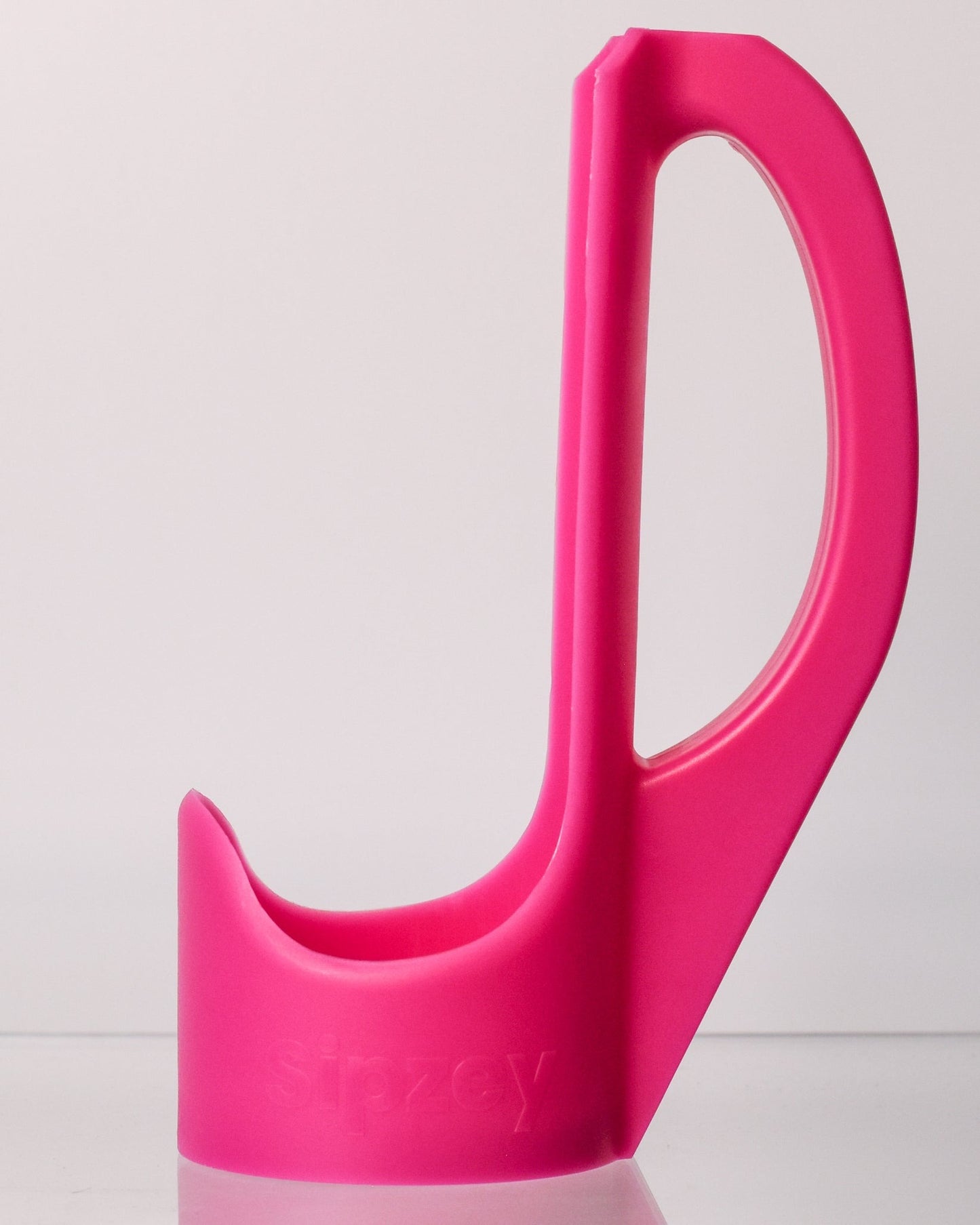 Sipzey Skinny Can Handle