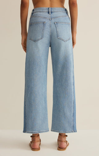 Luna High Rise Crop Bowed