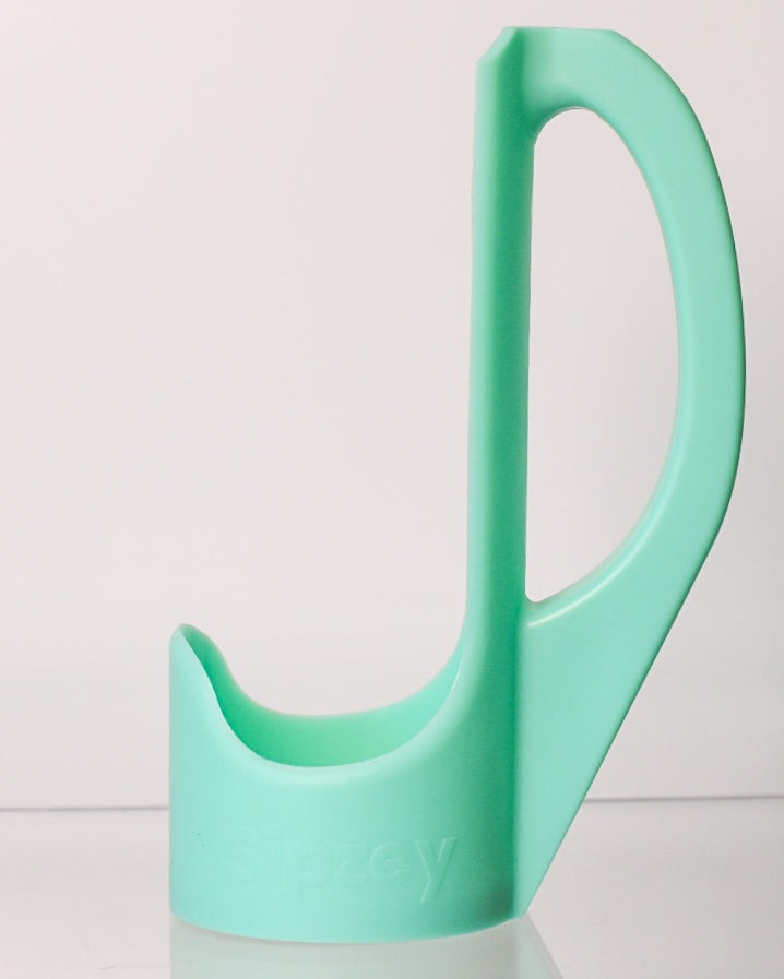 Sipzey Skinny Can Handle