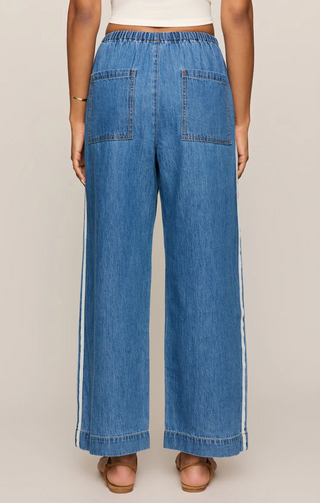 Sidelines Track Pant